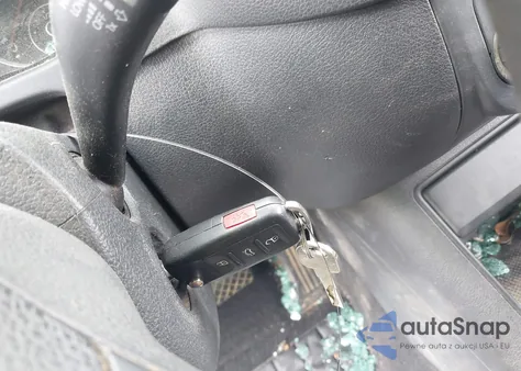 2011 Volkswagen Tiguan S из США, поврежденный, VIN WVGAV7AX8BW000446